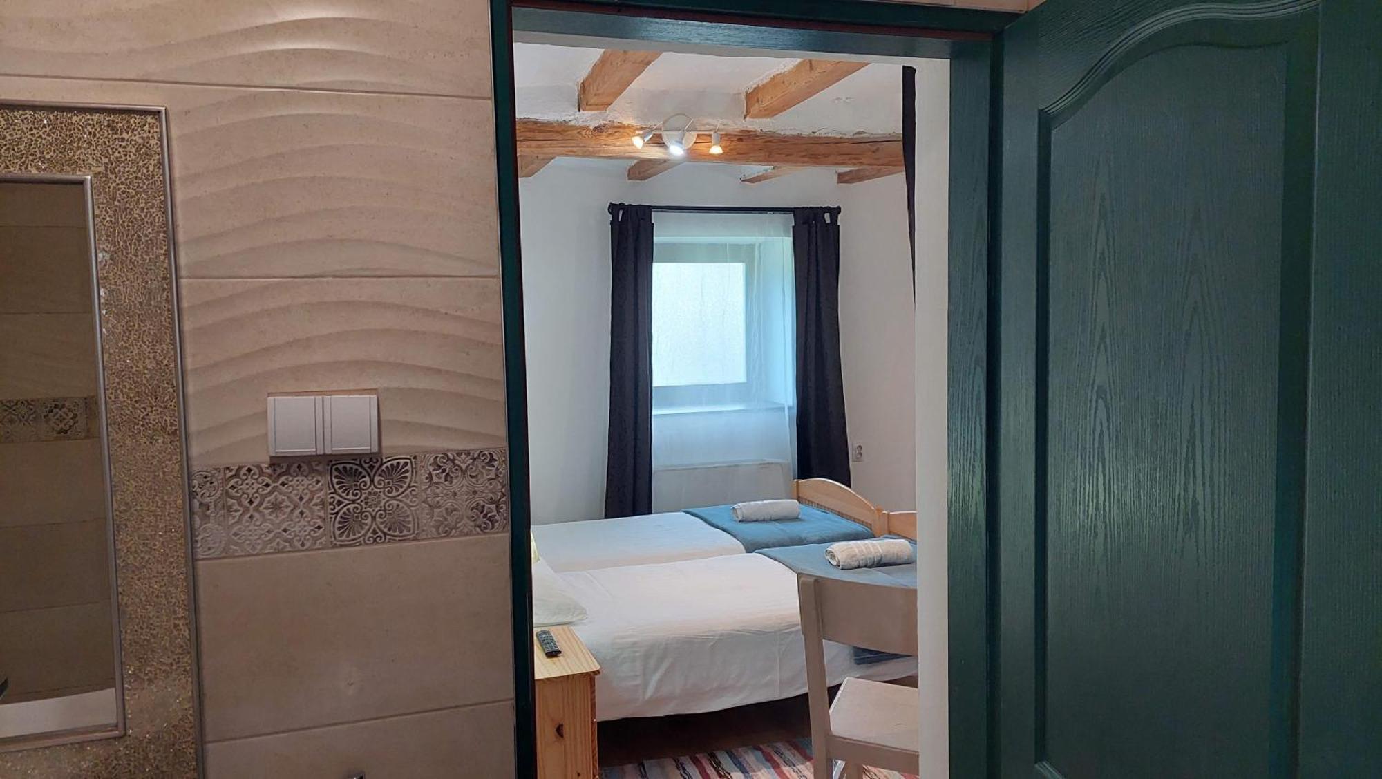 Eva House Ξενοδοχείο Pacir Εξωτερικό φωτογραφία